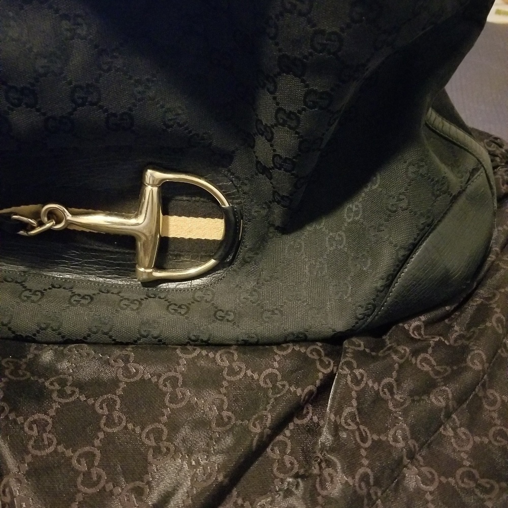 Gucci Shoulder Bag